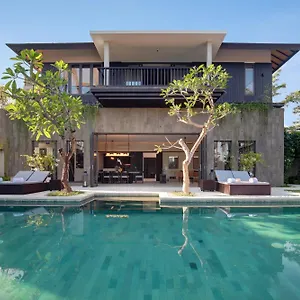 uma-tirtha-ubud.ubudhotelsnow.com/
