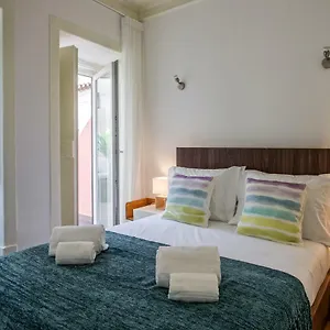 hip-tailor-made-flat-in-bairro-alto.hotels-lisbon-portugal.com/