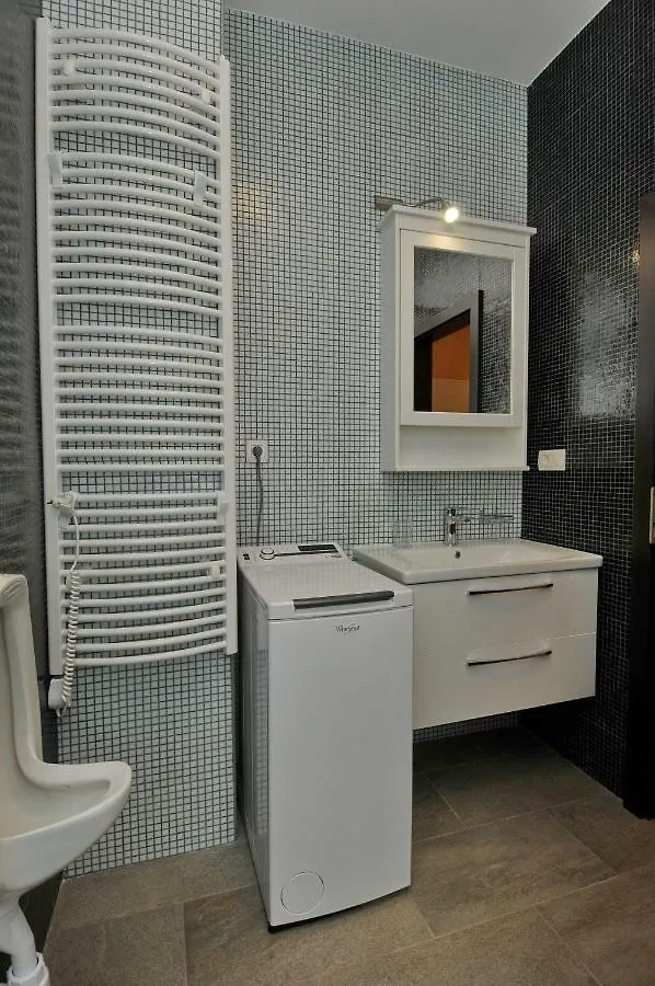 Studio Apartment Dzapo Сплит